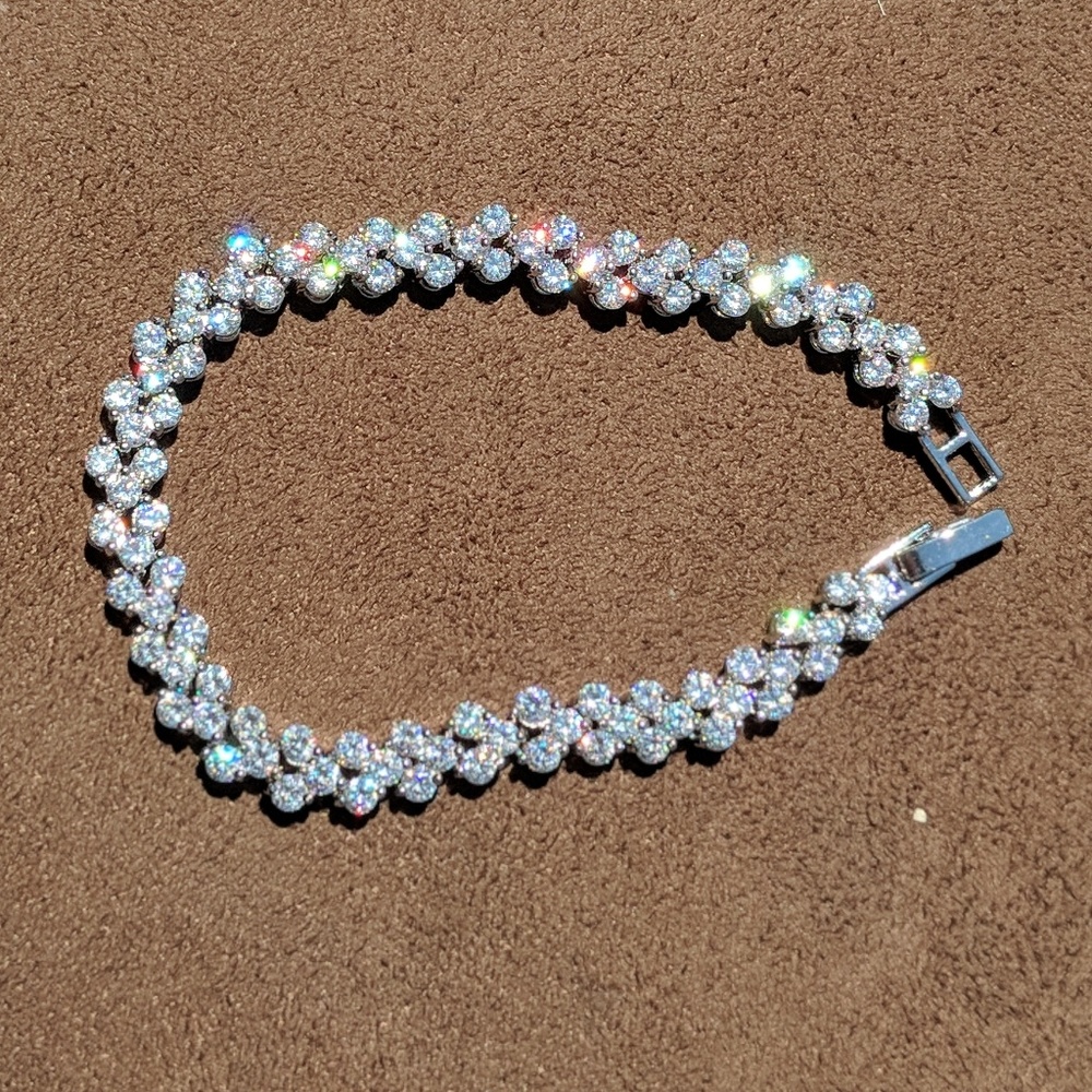 Super shining bracelet.